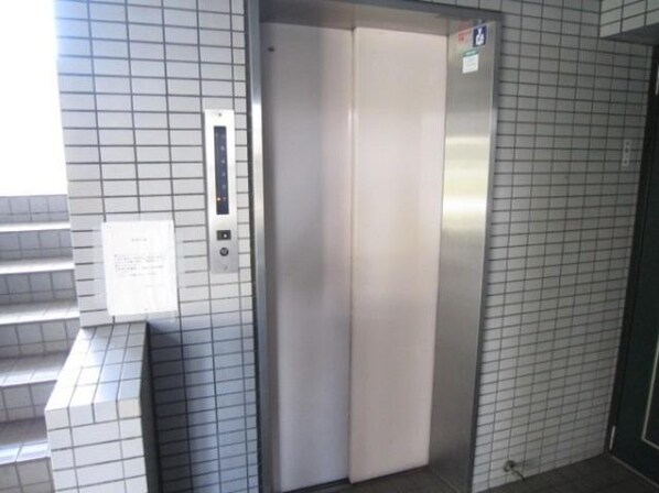 レジデンス第7石川の物件内観写真